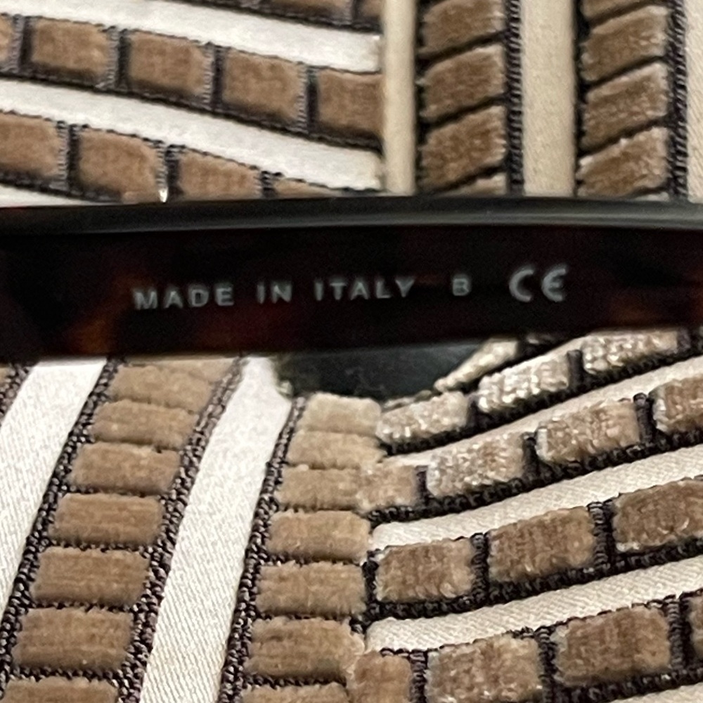 Chanel CC Logo Butterfly Sunglasses - Picture 8 of 9